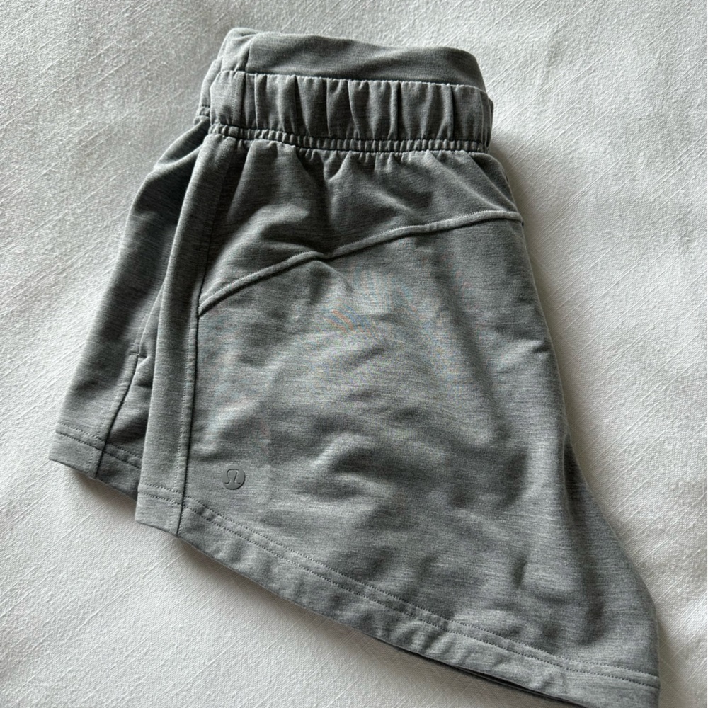 Lululemon high rise shorts